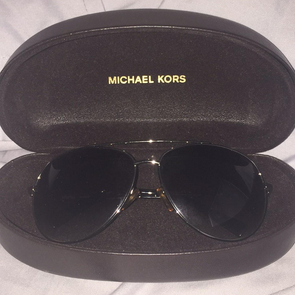 Michael Kors aviators sunglasses with box
